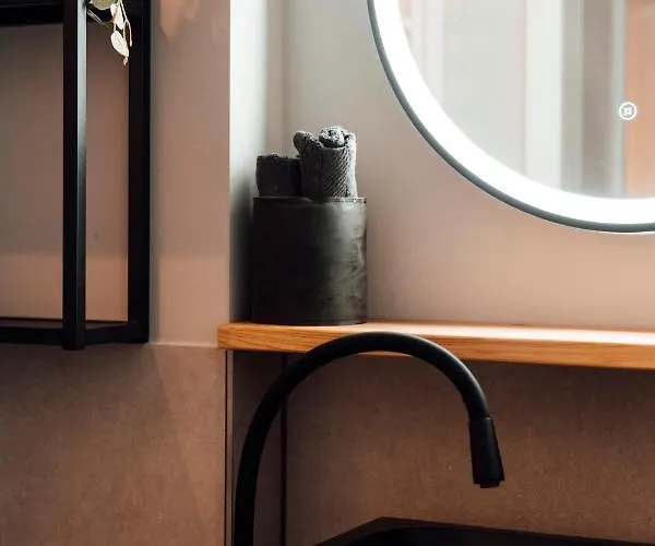 At Smilla - Boutique Mit Kueche - Parken - Klima - Netflix - Waschmaschine 아파트 *