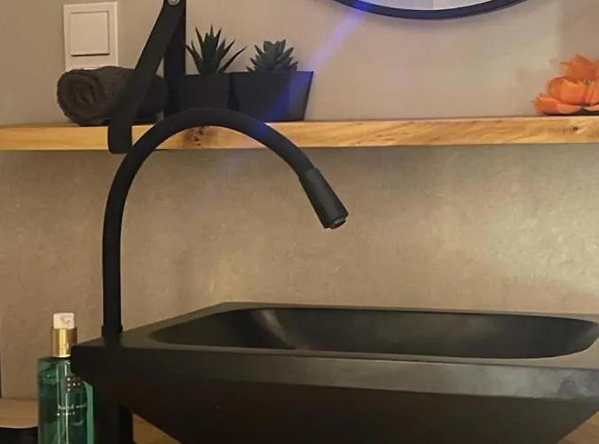 At Smilla - Boutique Mit Kueche - Parken - Klima - Netflix - Waschmaschine * Висбаден